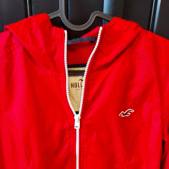 🌿 NWOT Hollister Rain Jacket - Picture 1 of 7